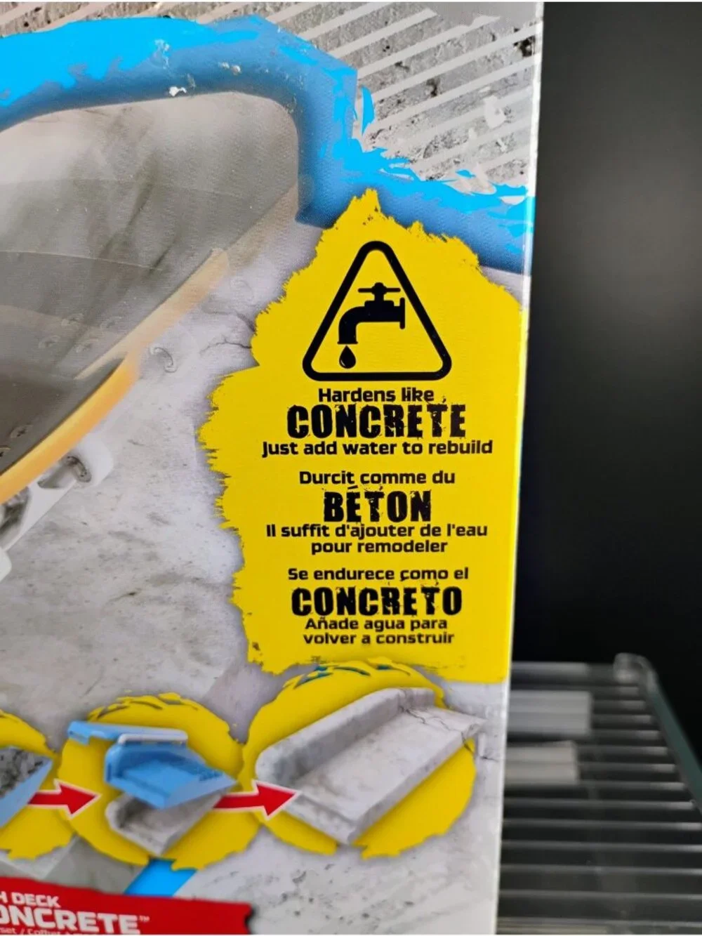 Tech Deck D.I.Y. Concrete Playset With Exclusive Skateboard